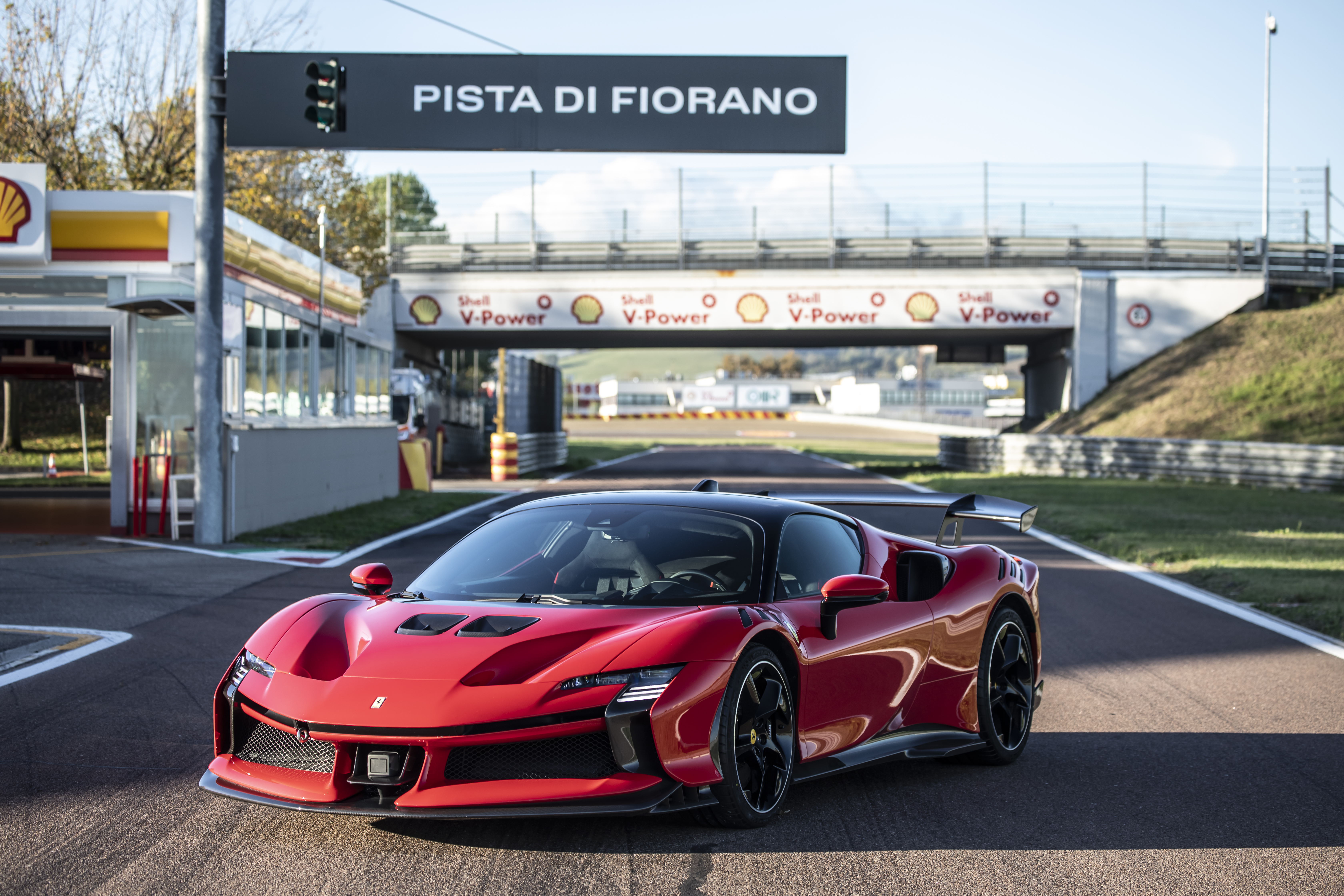 Fastest road-legal Ferrari ever to lap the circuit