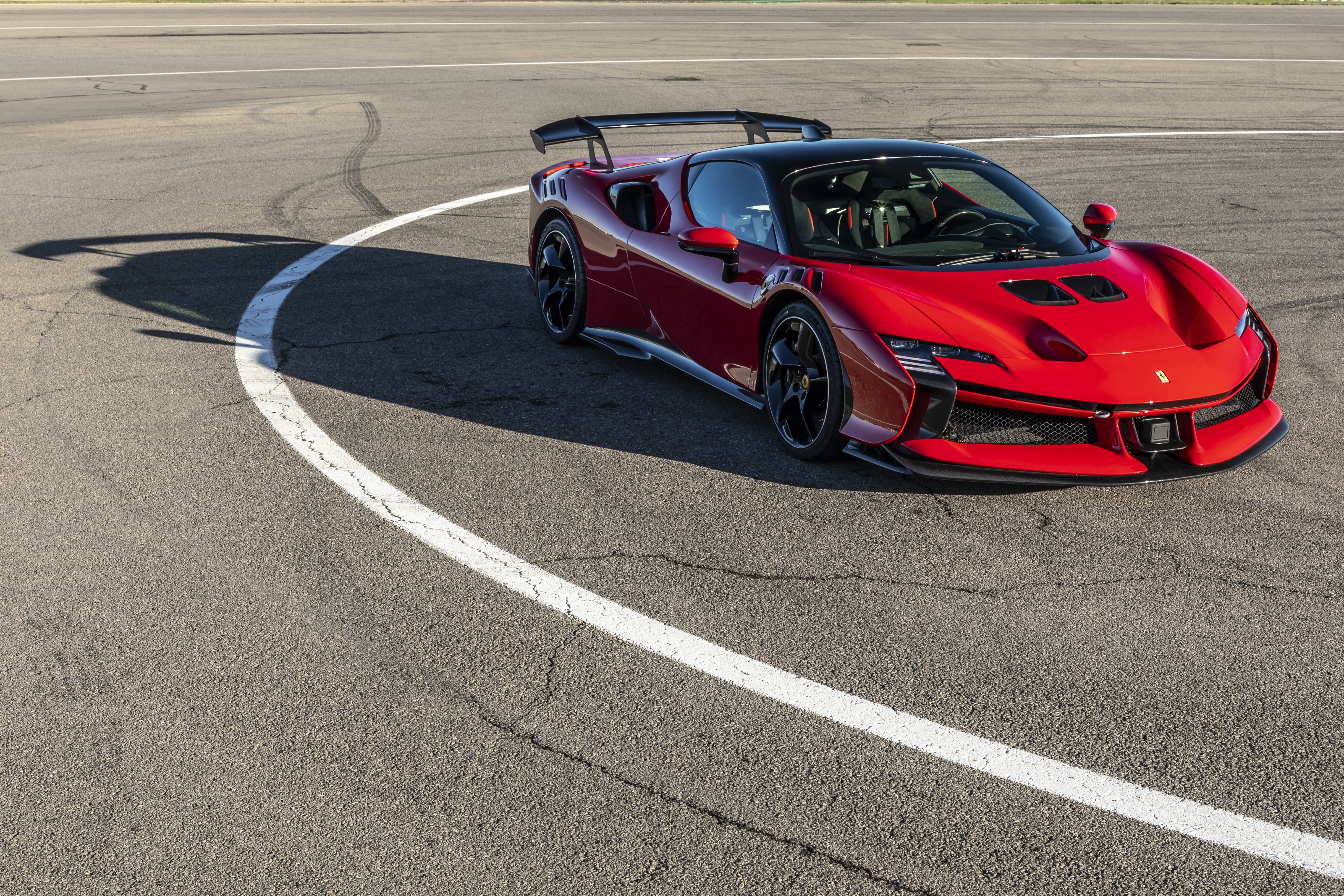 Fastest road-legal Ferrari ever to lap the circuit